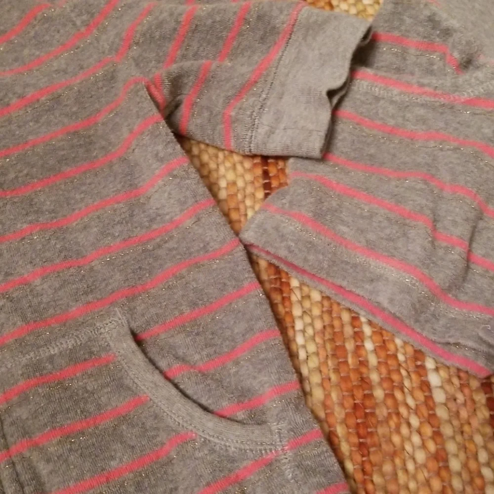 Girls 8 old navy hoodie shorts bundle beach outfit‎
